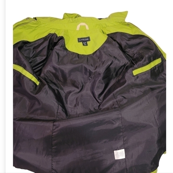 Lands' end raincoat like new - Picture 6 of 13